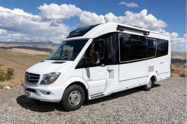 2018 Leisure Travel Unity FX